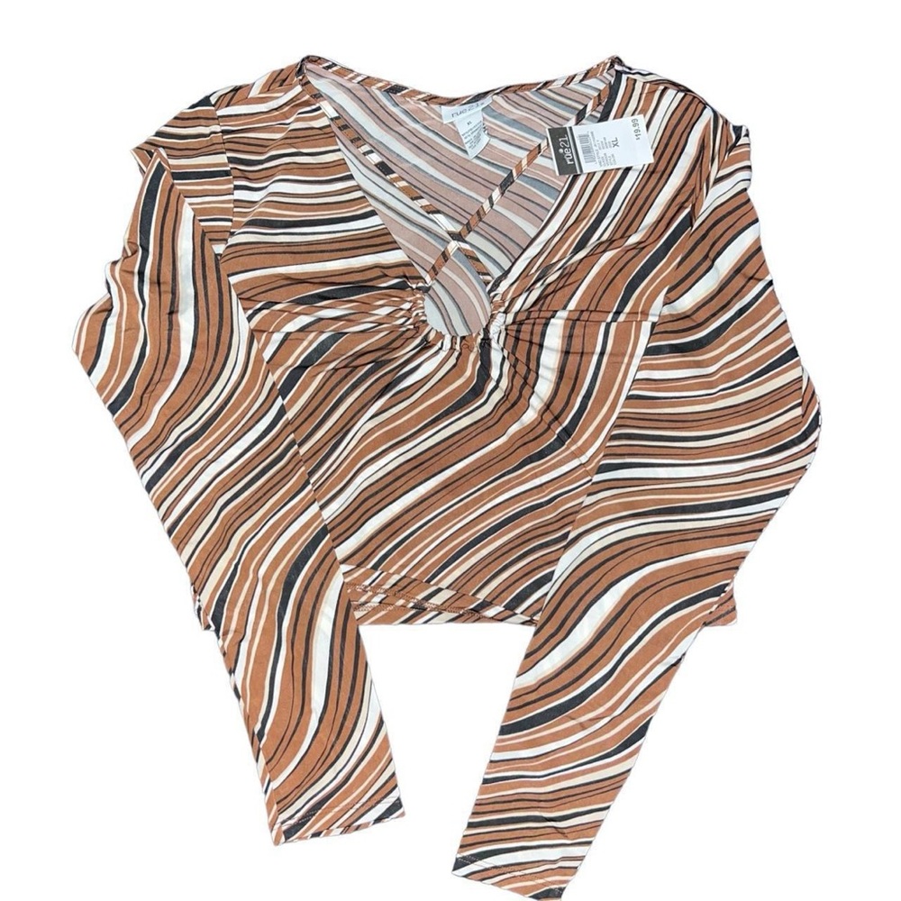 Top from Rue21 - Picture 2 of 3